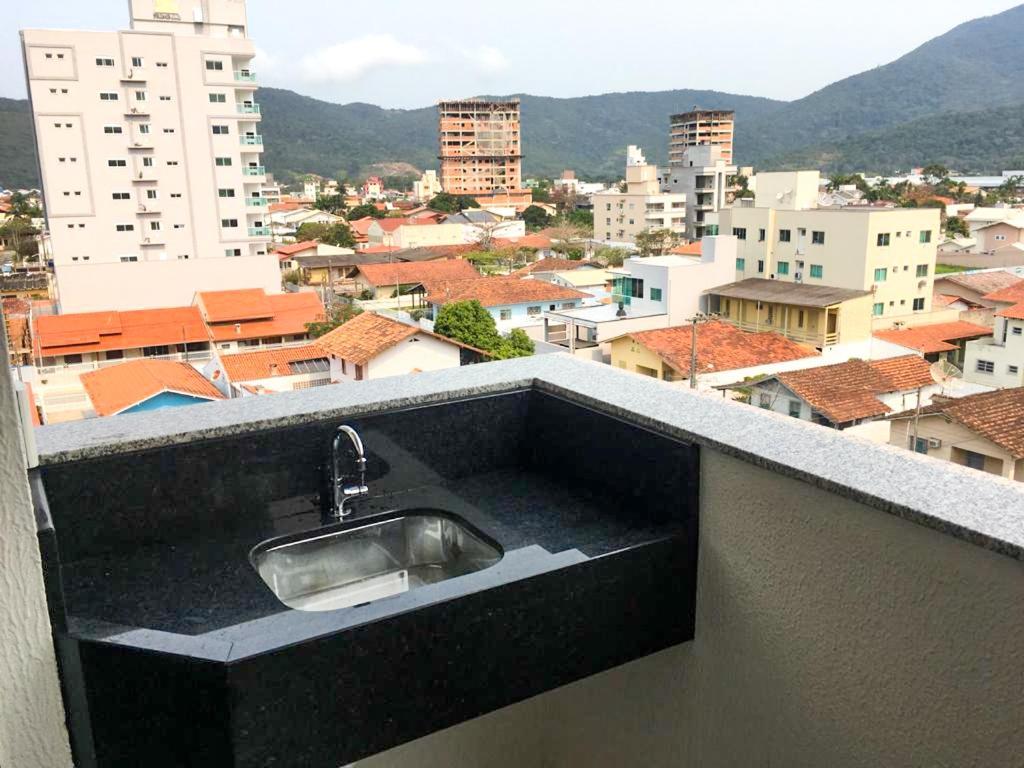 100M Da Praia - Novo, Amplo E Com 4 Camas De Casal Portobelo Exterior foto
